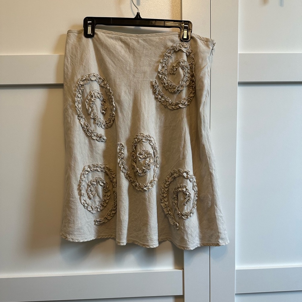 ZOE D Skirt Oatmeal Lightweight Linen Cotton Ruffled Rosettes Lined EUC Sz 10